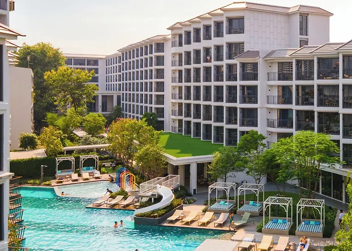 The Quarter Chaophraya By Uhg